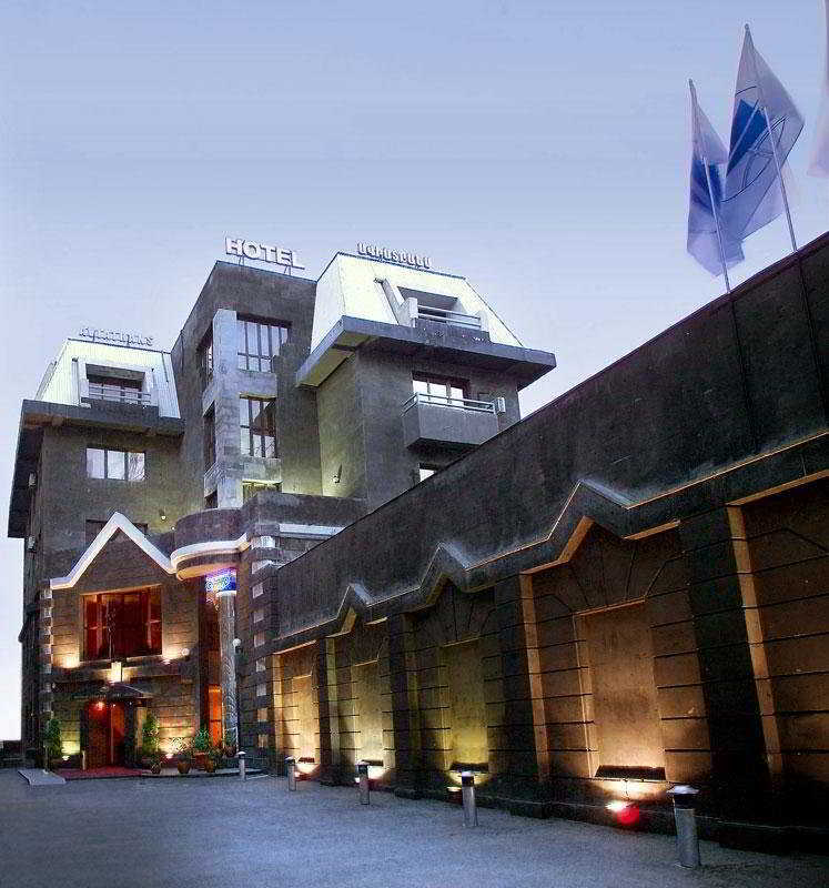 Aviatrans Hotel Erivan Exterior foto
